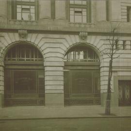 London - Strand Branch, exterior (view ii) 16 July 1919 (plate 107)