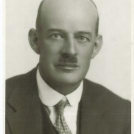 Staff - Armitage, Hugh Traill -  1927