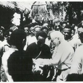 AW Elvery presenting prizes at the Sogeri Show, Territory of Papua New Guinea in 1962