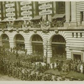 London - Anzac Day 25 April 1919: Prince of Wales taking salute outside Australia House (view iv)