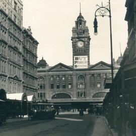 Loan Raising World War I - 2nd Peace Loan Advertising, Melbourne: Flinders Street Railway Station clock tower