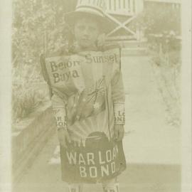 Loan advertising World War I - other forms: War Loan Bond fancy dress costume 1918 (copy c)