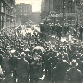 Seventh War Loan Campaign Activities in Sydney - Appeal from Destroyer - 15 October 1918