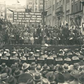 Second Peace Loan Campaign in NSW - Opening Day - 6 August 1920 - Sir Walter Davidson addressing crowd