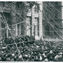 Diggers' Loan Campaign activities - Opening day in Martin Place - 8 August 1921