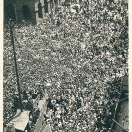 Sydney - Martin Place on Victory Day - 12 November 1918