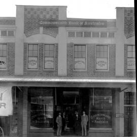 Commonwealth Bank of Australia - Branches - Tamworth, Peel Street - Exterior - 1915 (plate 23)