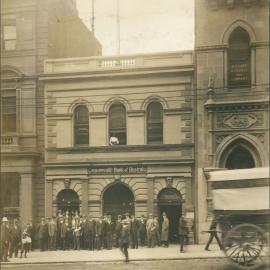 Commonwealth Bank - Branches - Melbourne - 405 Collins Street - Exterior (plate 31)