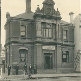 Commonwealth Bank - Branches - Brunswick - Exterior - 1924 (plate 38)