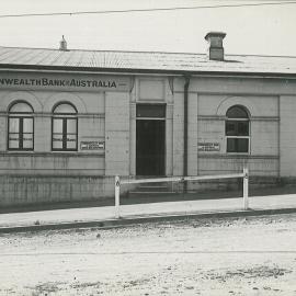 Commonwealth Bank - Branches - Gympie - Exterior - 1922 (plate 59)