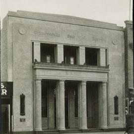 Commonwealth Bank - Branches - Inverell - Exterior of new premises - 1932 (plate 64)