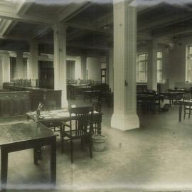 Commonwealth Bank of Australia - Branches - Townsville - Interior upon completion - 1924 (plate 72)