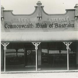 Commonwealth Bank of Australia - Branches - Warwick, Queensland - Exterior (plate 77)