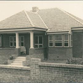 Commonwealth Bank of Australia - Branches - Wollongong - Manager's Residence - 1929 (plate 112)