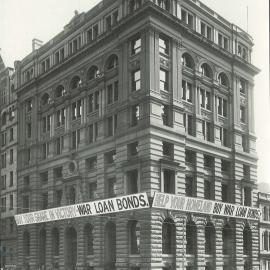 Commonwealth Bank - 6th War Loan advertising - Colonial Mutual Life of New York building, Martin Place - 1918 (plate 157)