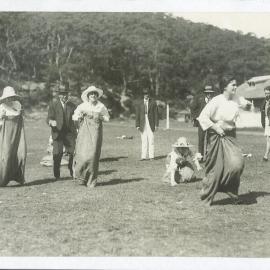 Commonwealth Bank - Head Office - Staff Reunion at Clifton Gardens - 10 January 1920 (plate 175)