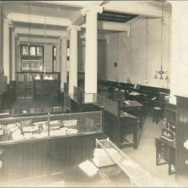 Commonwealth Bank - Stanway House, King Street, Sydney - Interior of banking chamber - 1913 (plate 205)