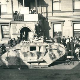 Commonwealth Bank - Sixth War Loan Campaign Activities - NSW - Tank Week, April 1918 - Tank visit to Redfern - 9 April 1918 (plate 224)