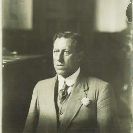 Loan raising World War I - 6th War Loan: Minister for Education (AGF James) who organised the school teachers of NSW to work for the War Loan - April 1918 (plate 239)
