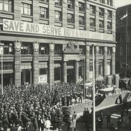 Seventh War Loan Campaign Activities in Sydney - Appeal from destroyer in Moore Street - 17 September 1918 (plate 246)