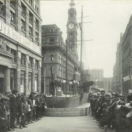 Seventh War Loan Campaign Activities in Sydney - Destroyer in Moore Street - 17 September 1918  (plate 249)