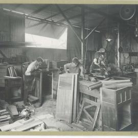 Second Peace Loan Campaign in NSW - Ex-Servicemen assisted in various trades by Repatriation: ice-chest maker (plate 265)