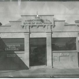 Commonwealth Bank - Branches - Merriden - Exterior - c.1929 (plate 286)