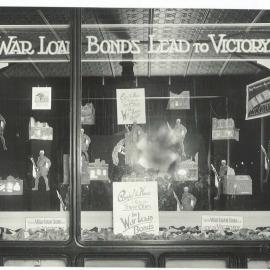 Commonwealth Bank - Seventh War Loan - Advertising - Window displays - Grace Bros. Ltd - 26 September 1918 (plate 310)
