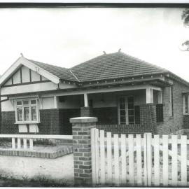 Commonwealth Bank - War Service Home - Argyle Street, Drummoyne (plate 376)