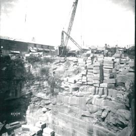 Commonwealth Bank of Australia - Head Office - cnr Pitt Street and Martin Place - Construction, Quarry - 23 September 1915 (plate 400)