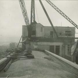Commonwealth Bank - Head Office cnr Pitt Street & Martin Place - Roof - Construction - 20 July 1915 (plate 433)