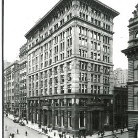 Commonwealth Bank of Australia - Head Office, cnr Pitt St and Martin Place - Exterior (view 1) - c.1916 (plate 444)
