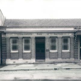 Commonwealth Bank - Branches - Unidentified - Possibly Longreach, Queensland (plate 532)