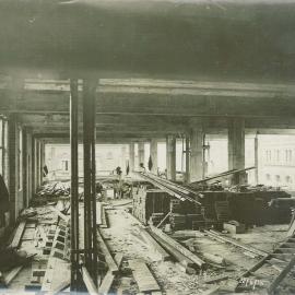 Commonwealth Bank - Head Office - Cnr Pitt Street & Martin Place - Construction - 6th floor - 22 April 1915 (plate 601)