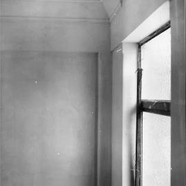Commonwealth Bank - Head Office cnr Pitt Street & Martin Place - Construction - Splay cornice fire escape on the fifth floor - 4 November 1915 (plate 616)