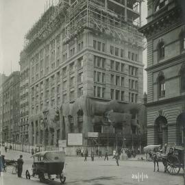 Commonwealth Bank - Head Office cnr Pitt Street & Martin Place - Construction - View from Martin Place - 24 January 1916 (plate 620)