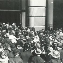 Commonwealth Bank - Head Office cnr Pitt Street & Martin Place - Opening of new premises - 22 August 1916 (plate 646)