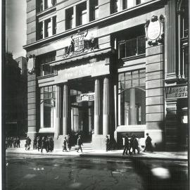 Commonwealth Bank - Head Office - Pitt Street entrance - 15 September 1916 (plate 721)