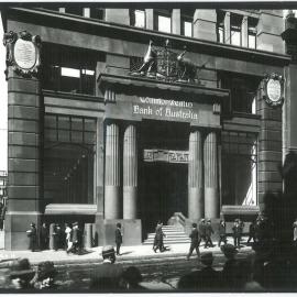 Commonwealth Bank - Head Office - Pitt Street entrance - 15 September 1916 (plate 724)