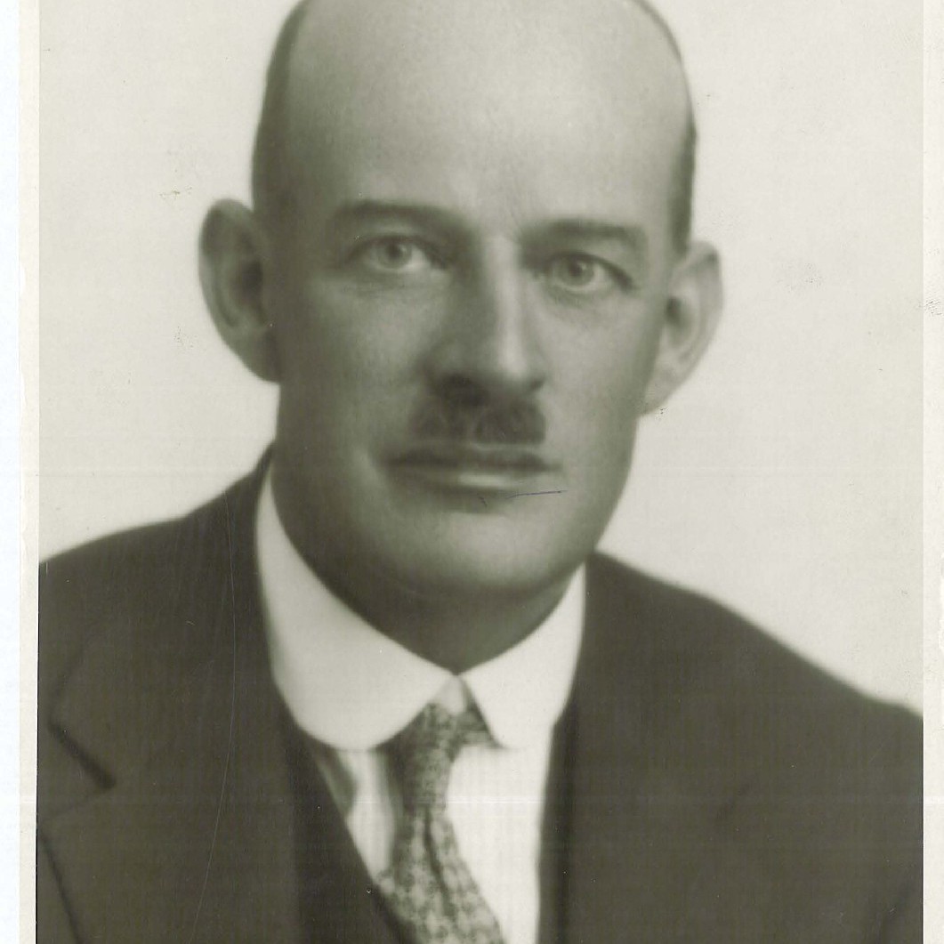 Research Guide: Hugh Traill Armitage CMG