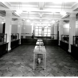 Adelaide - Premises, Interior of Banking Chamber 1935 (copy c)