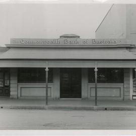 Commonwealth Bank - Branches - Rockhampton - First premises, East Street - Exterior - 1913