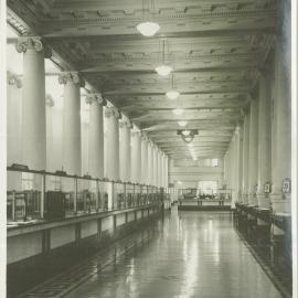 Melbourne branch, 367 Collins Street, View of banking chamber, 1930's