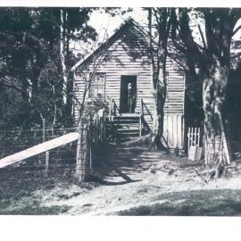 Premises - Branches - Lisle (Tasmania) - Post Office Agents for Commonwealth Bank of Australia - c. 1913