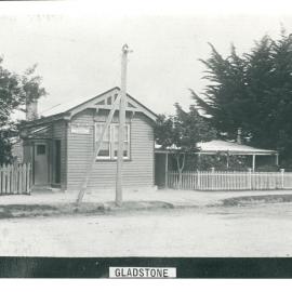 Premises - Commonwealth Bank of Australia - Post Office Agencies - Gladstone Tasmania - late 1913