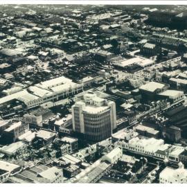 Miscellaneous - An aerial shot of Hobart showing the Commonwealth Bank of Australia's Hobart  Branch (rounded building) - c. early 1950's