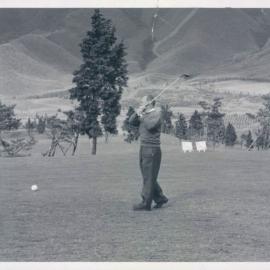 Bank's Functions, Etc - Overseas Travel, Dr Coombs at 'Dai Hakone Golf Course' Japan - 30 September 1962
