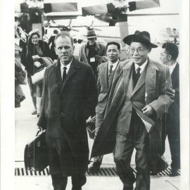 Bank's Functions etc - Visitors to Bank, Head Office (1960-1964) HC Coombs with Mr Tsao Chu-Ju, President of People's Bank of China - 1962