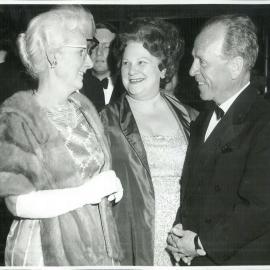 Coombs, HC with Mrs Coombs and Mrs Garnett Carroll - August 1962