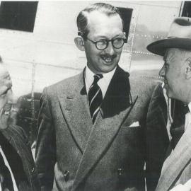 Coombs, HC with ES Eyers, Chief State Officer, SA, and EB Richardson, Deputy Governor - December 1954